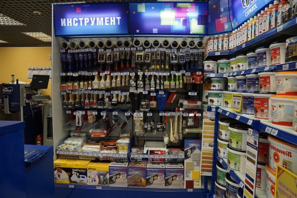 Стеллаж для продажи обоев и краски