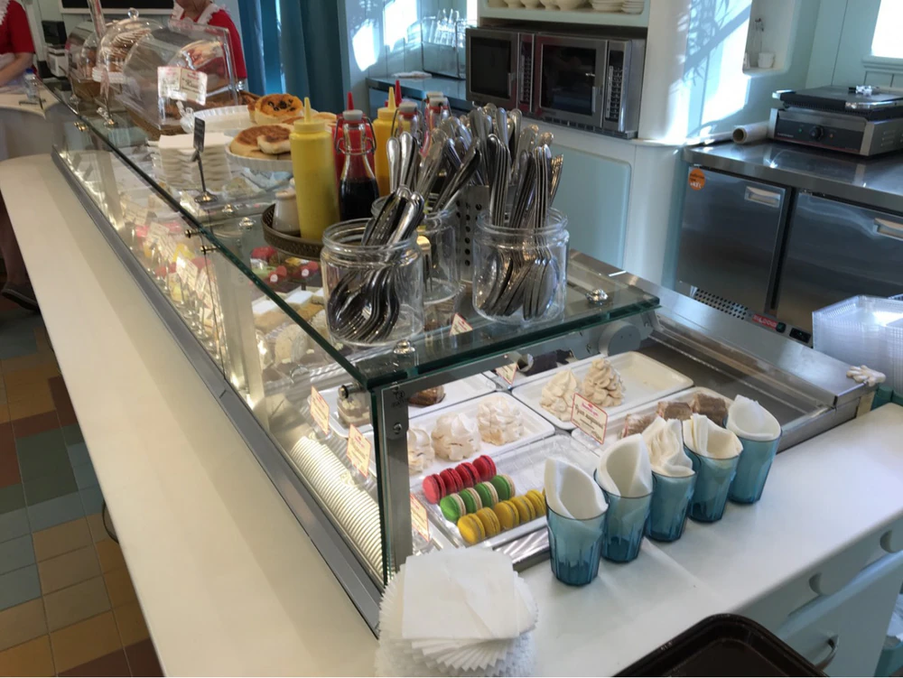 Нейтральная витрина Bistro BL 1250